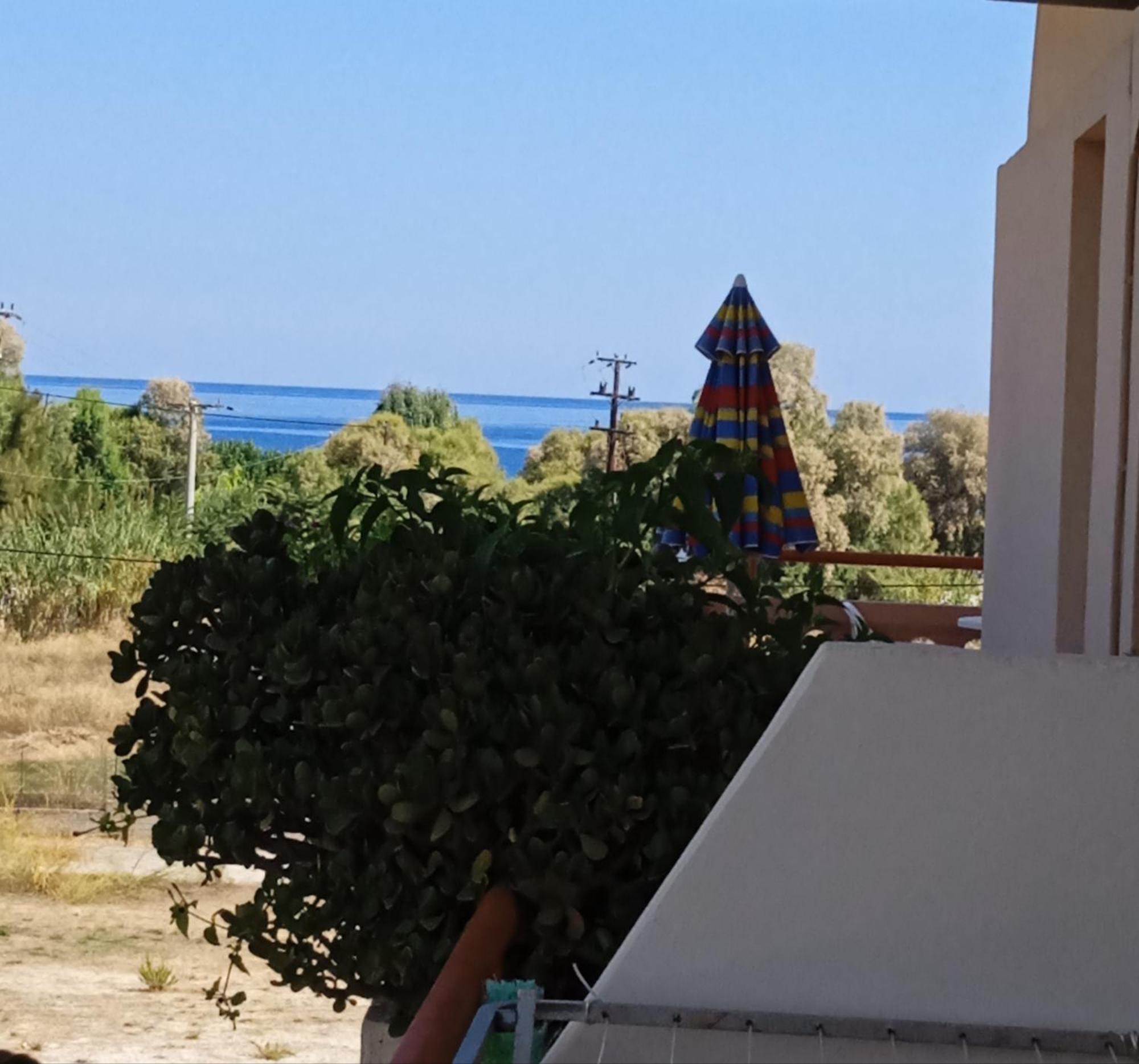 Ilona Apartments Chania Káto Darátsos Rom bilde